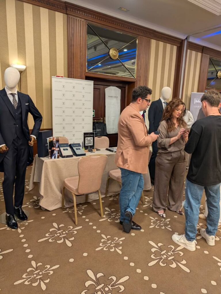 PXL_20251019_153201554.MP